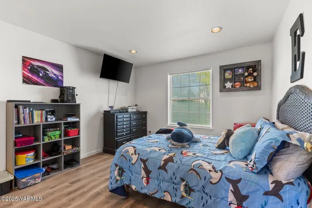 $820,000 | 190 Shadbolt Road, Yakima, WA 98908