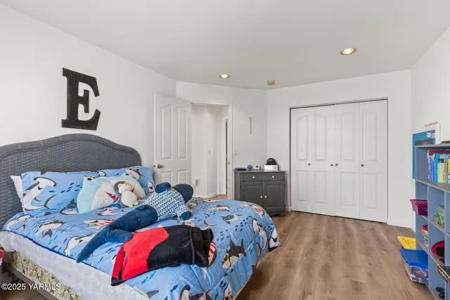 $820,000 | 190 Shadbolt Road, Yakima, WA 98908