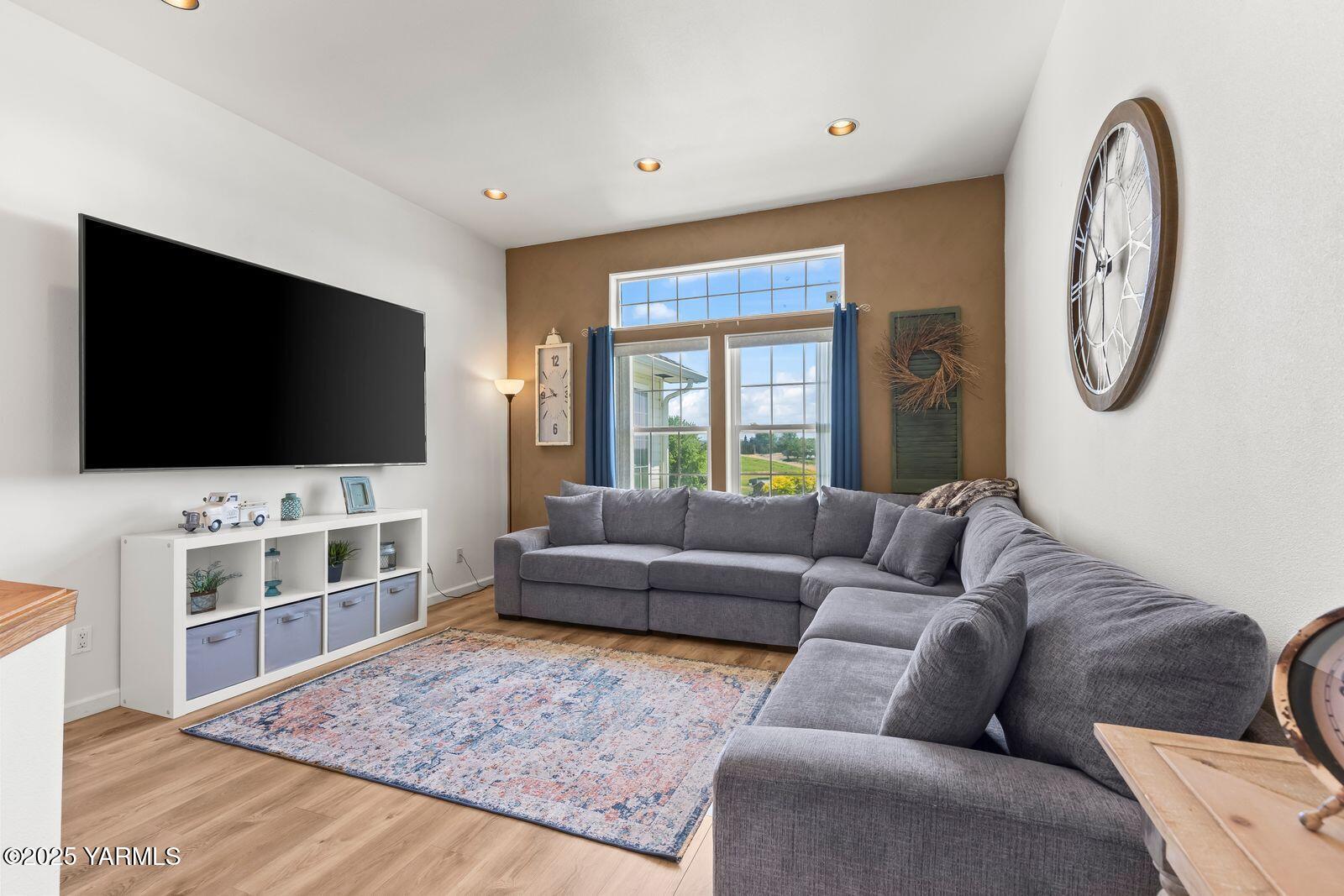 190 Shadbolt Road Yakima, WA 98908 - Photo 8 of 57 mls_190 Shadbolt Rd034