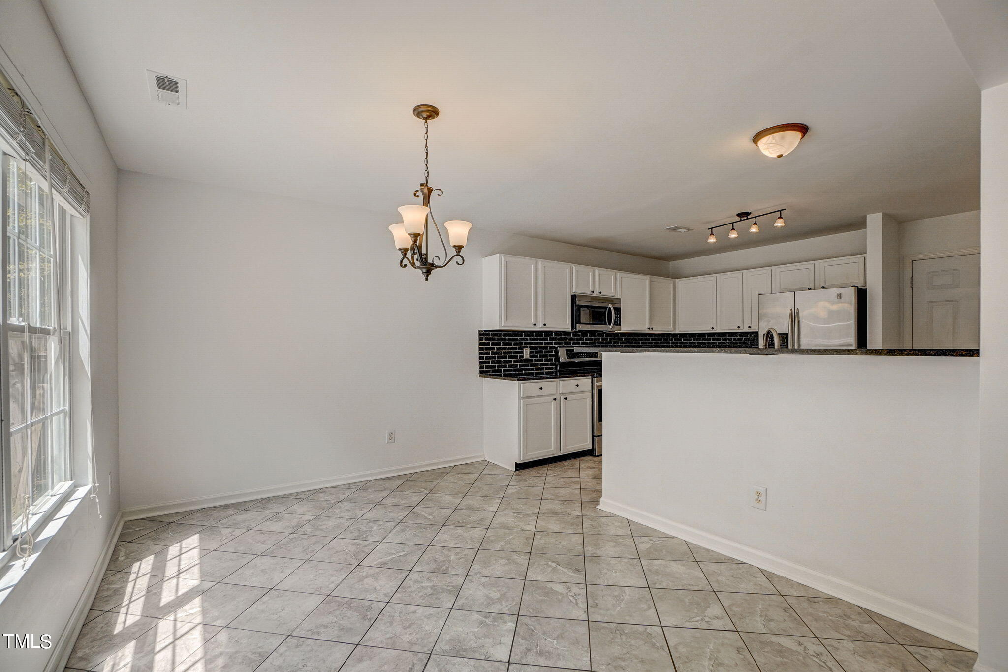 4239 Dalcross Road Raleigh, NC 27610 - Photo 9 of 33 Dalcross Rd-009