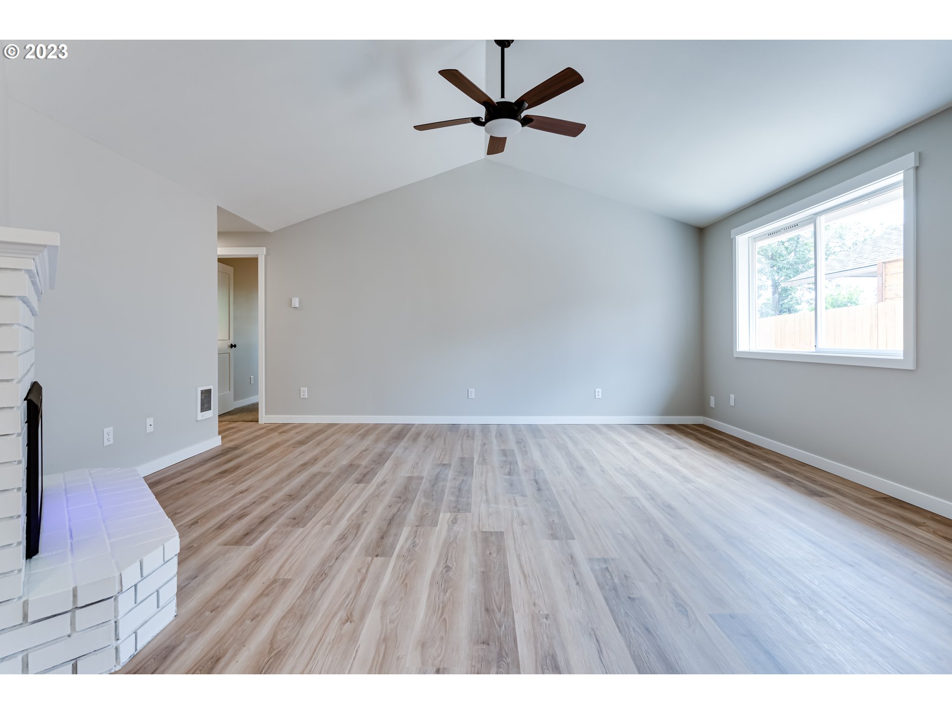 7016 Camellia Street Springfield, OR 97478 - Photo 10 of 34 Gallery Image 10