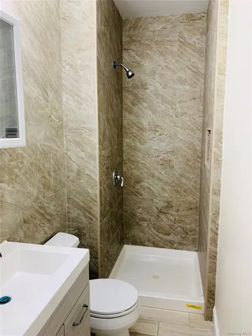 $1,500,000 | 2503 Marion Avenue | Fordham Heights