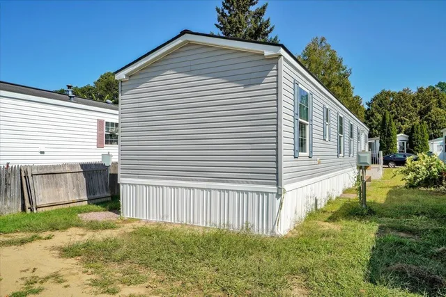 $119,900 | 21 Avenue C, Burlington, VT 05408