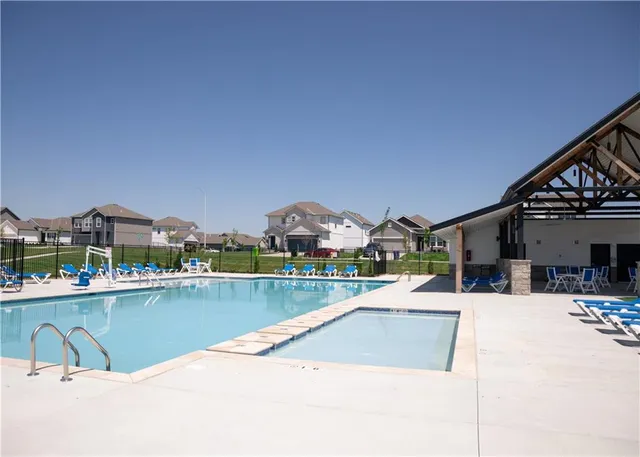 $380,211 | 27012 East Dogwood Lane, Lee's Summit, MO 64086