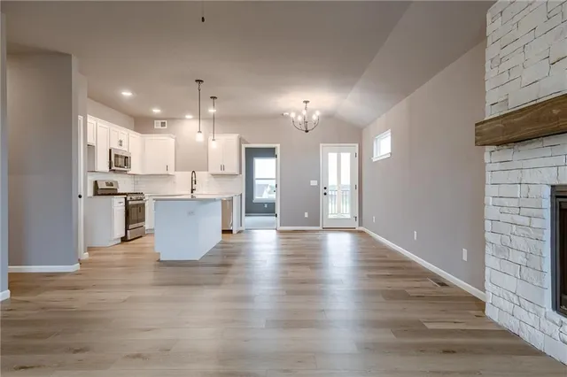 $380,211 | 27012 East Dogwood Lane, Lee's Summit, MO 64086