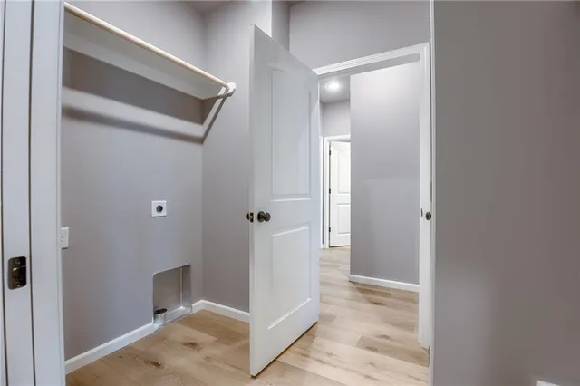 $380,211 | 27012 East Dogwood Lane, Lee's Summit, MO 64086