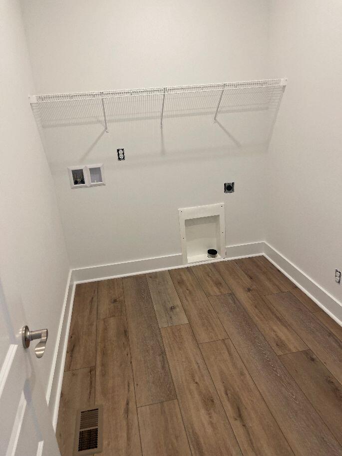 6924 Cooley Road Ooltewah, TN 37363 - Photo 13 of 15 laundry room