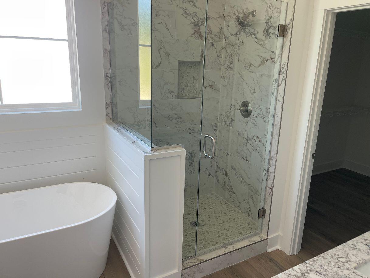 6924 Cooley Road Ooltewah, TN 37363 - Photo 10 of 15 Master Shower