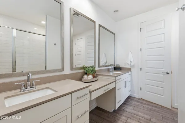 $649,950 | 6627 South Abbey Lane, Gilbert, AZ 85298