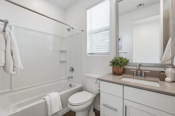 $649,950 | 6627 South Abbey Lane, Gilbert, AZ 85298