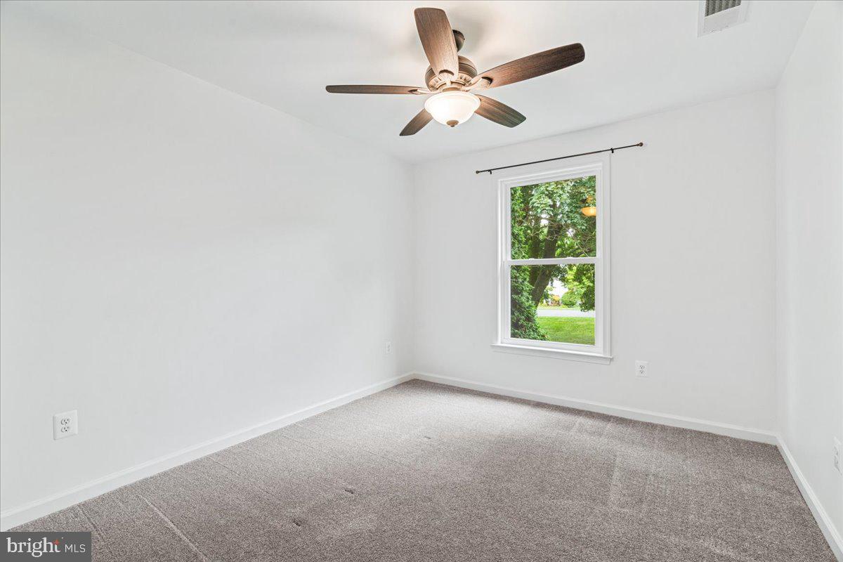 11907 Lynn Crest Road Monrovia, MD 21770 - Photo 27 of 55 Bedroom 3