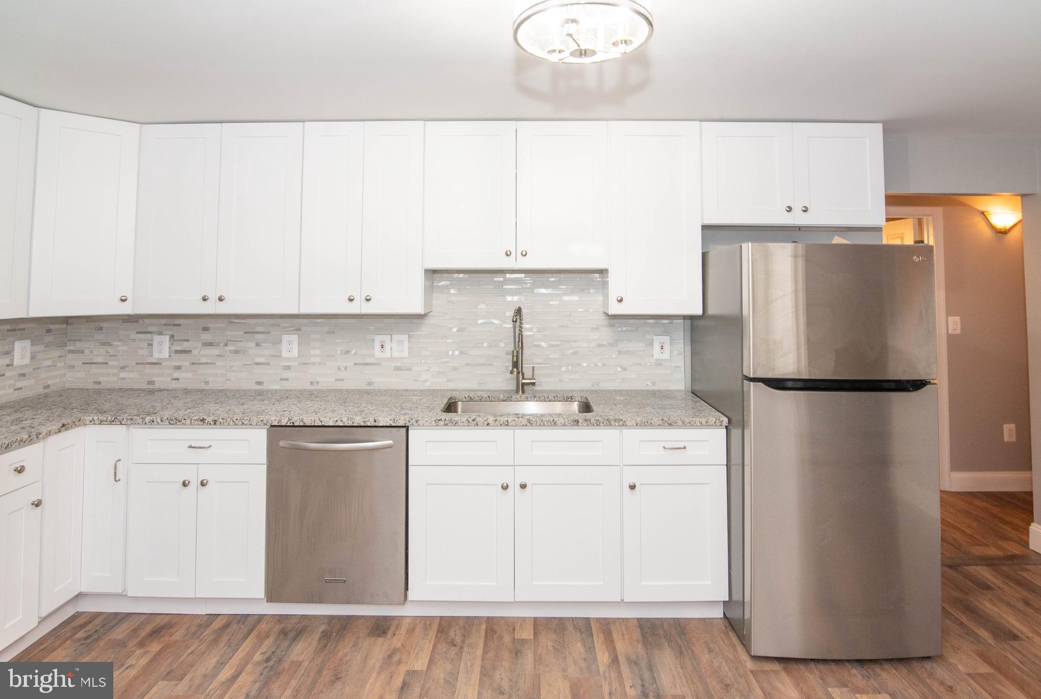 913 Wise Avenue Dundalk, MD 21222 - Photo 12 of 52