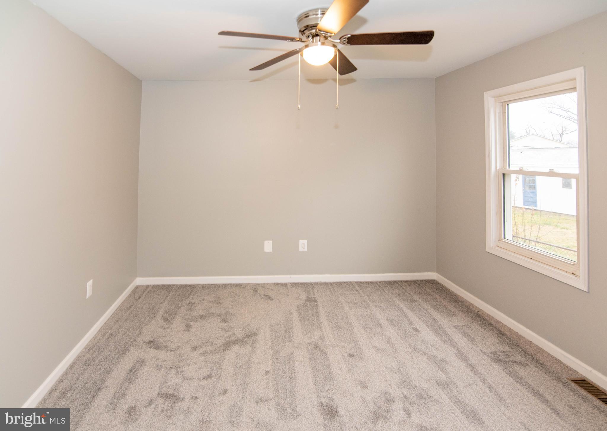 913 Wise Avenue Dundalk, MD 21222 - Photo 16 of 52