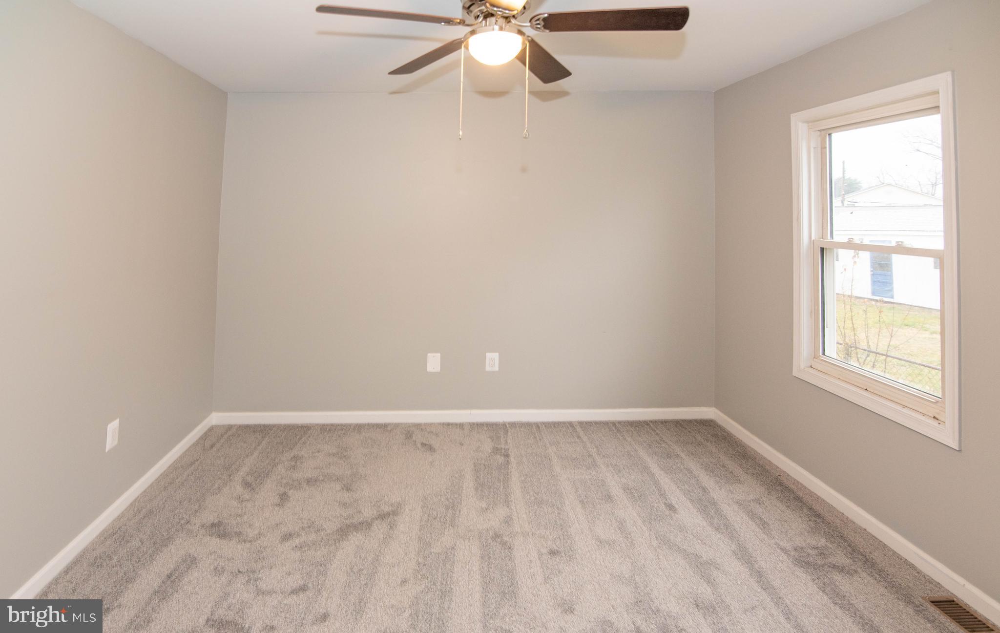 913 Wise Avenue Dundalk, MD 21222 - Photo 18 of 52