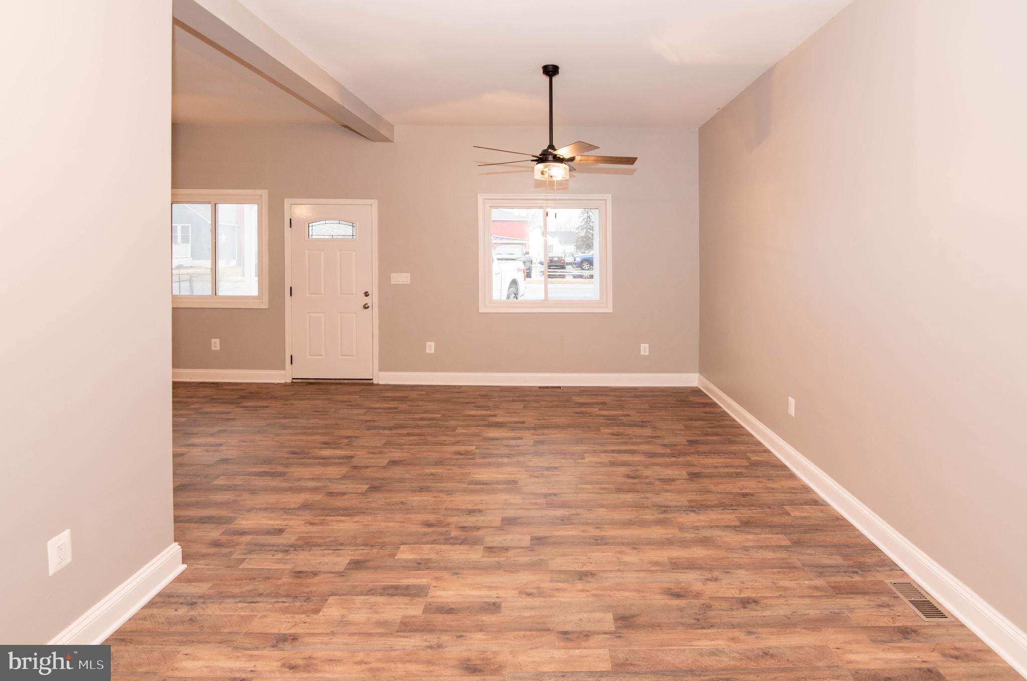 913 Wise Avenue Dundalk, MD 21222 - Photo 8 of 52