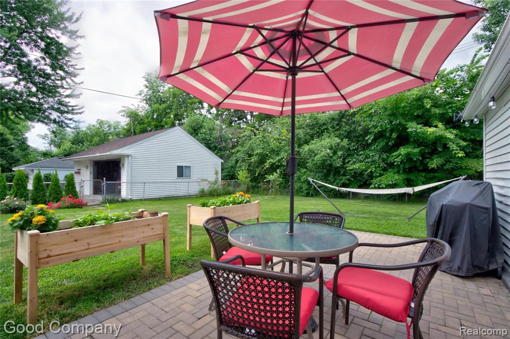 31295 West Rutland Street Beverly Hills, MI 48025 - Photo 46 of 52