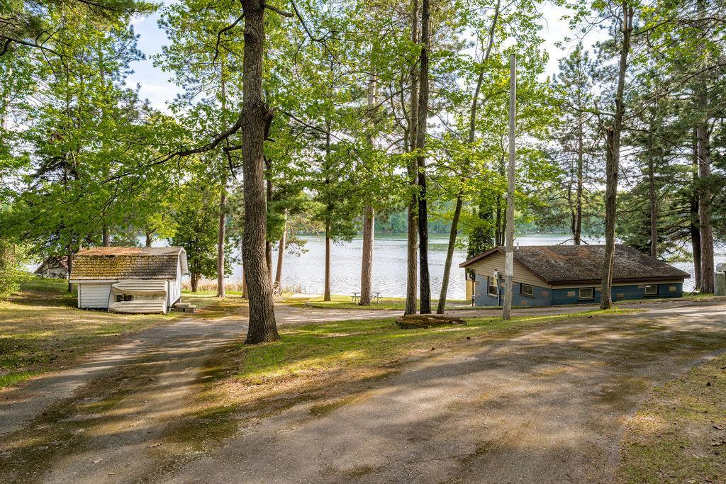 35761 Lake Street Cohasset, MN 55721 - Photo 2 of 33