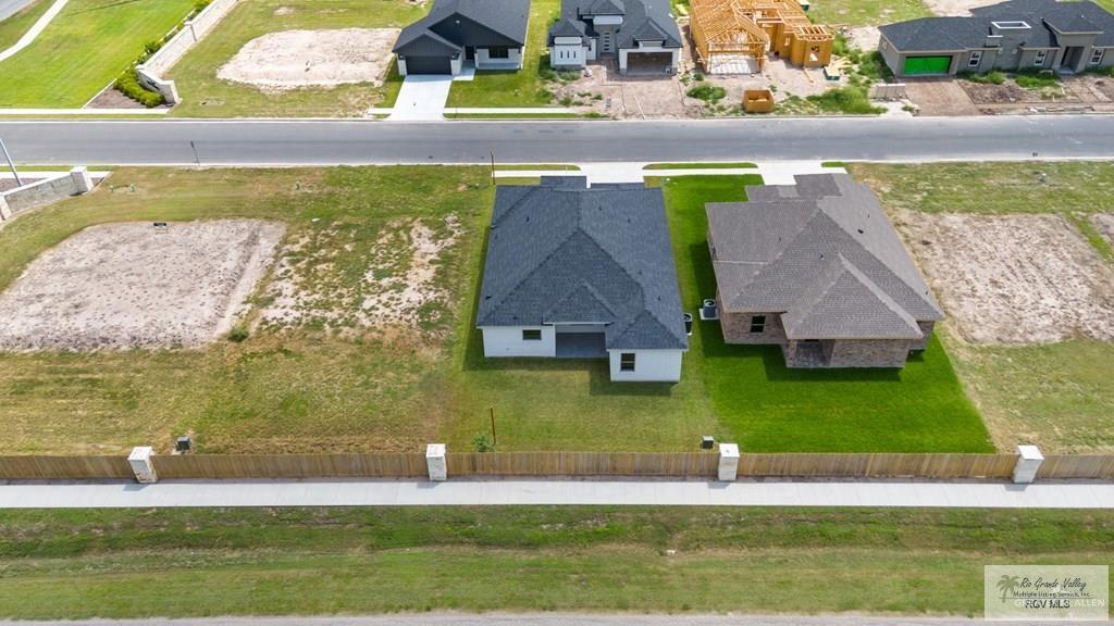 1212 Bridle Way San Benito, TX 78586 - Photo 4 of 20