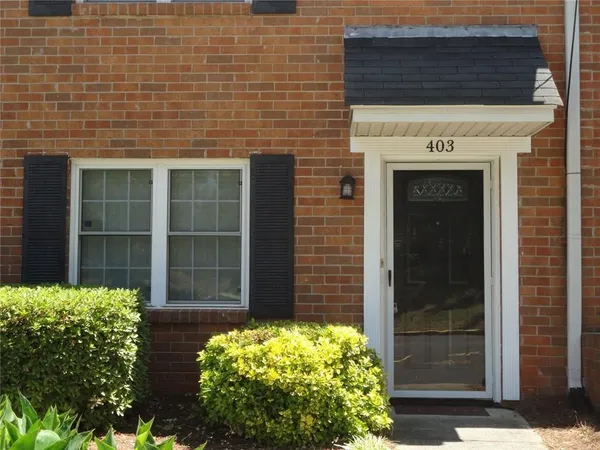$1,625 | 403 Northdale Court, Lawrenceville, GA 30046
