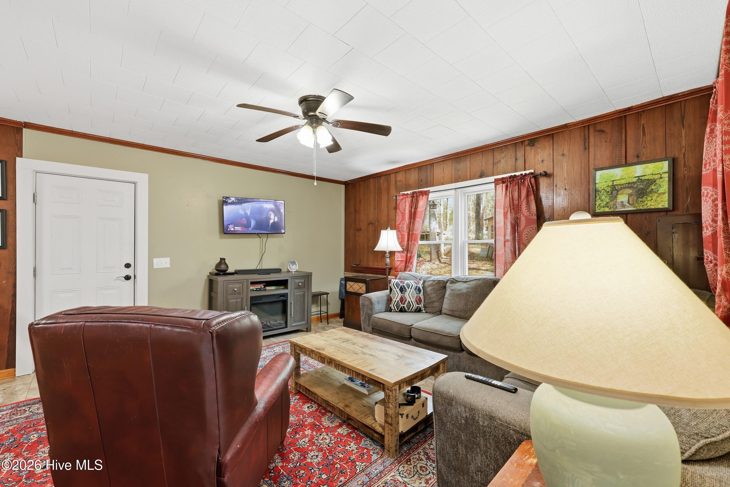 110 Maple Street Carthage, NC 28327 - Photo 6 of 34 7_img_8925