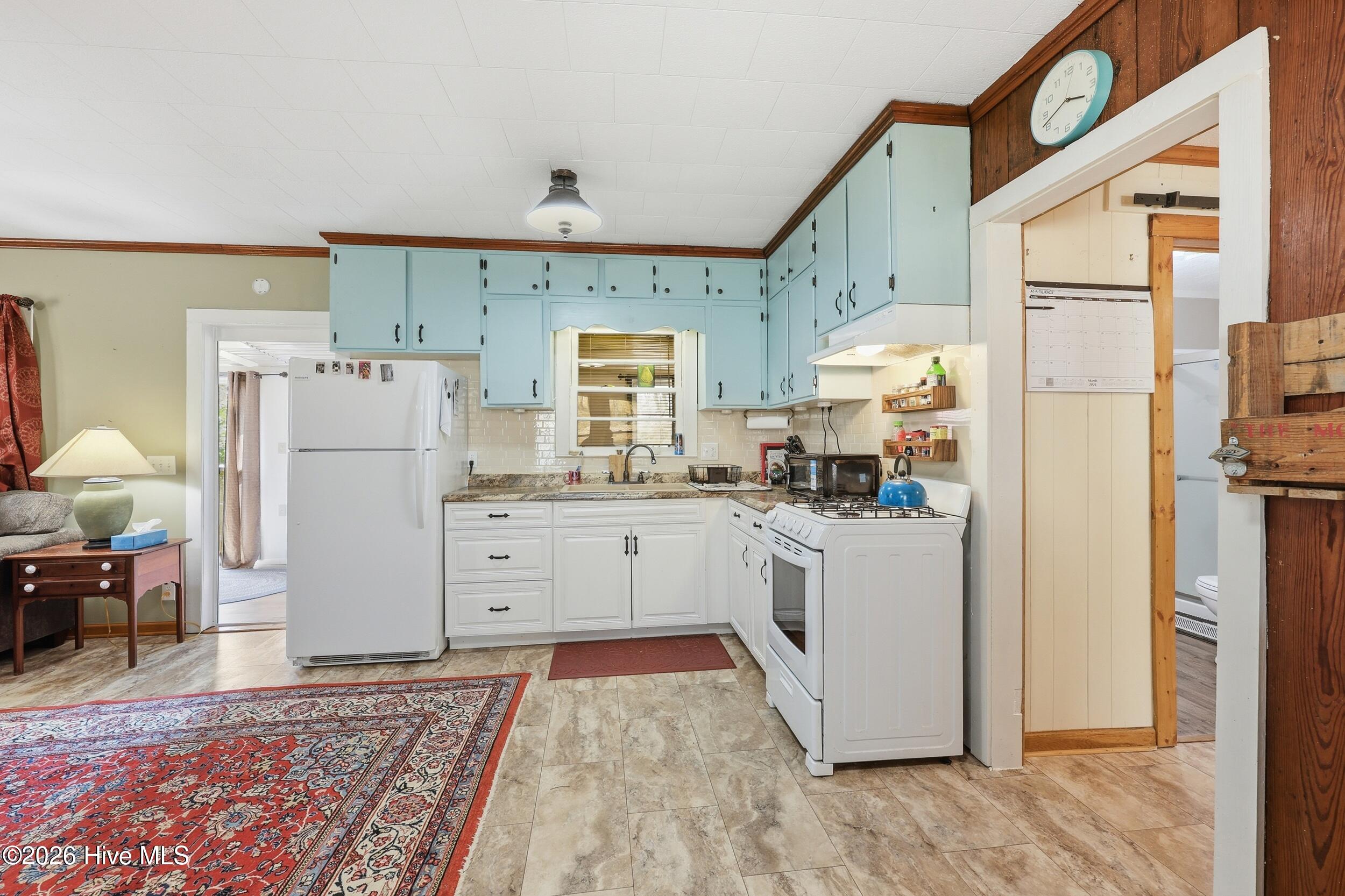 110 Maple Street Carthage, NC 28327 - Photo 9 of 34 11_img_8965