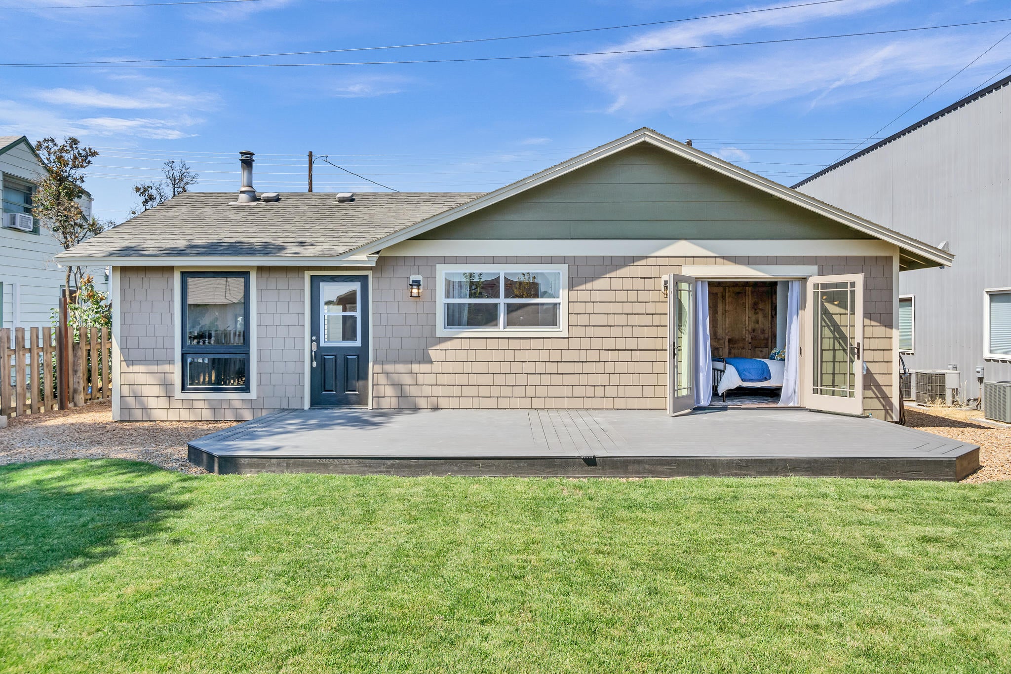 124 Southwest 2nd Street Redmond, OR 97756 - Photo 22 of 26 DSC06338