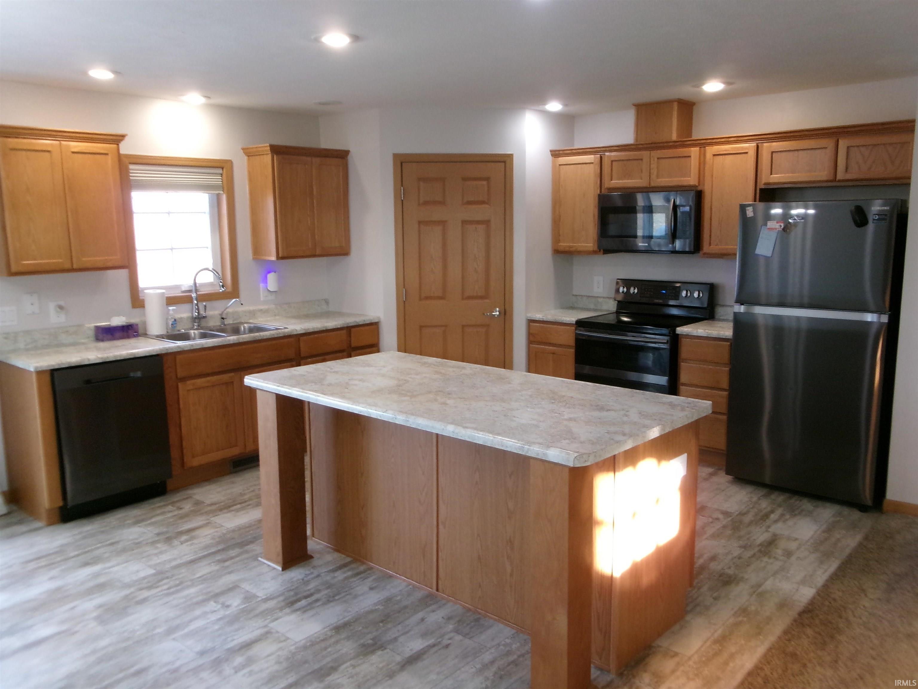 7620 State Rte 19 Denver, IN 46926 - Photo 10 of 24