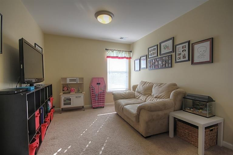 1300 Greendale Road Lexington, KY 40511 - Photo 26 of 36 Photo 26