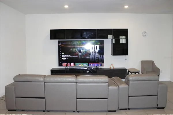 $362,000 | 13327 Waterleaf Garden Circle, Riverview, FL 33579