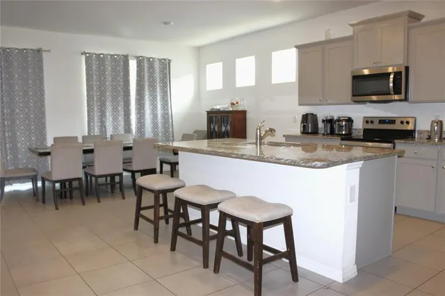 $366,000 | 13327 Waterleaf Garden Circle, Riverview, FL 33579