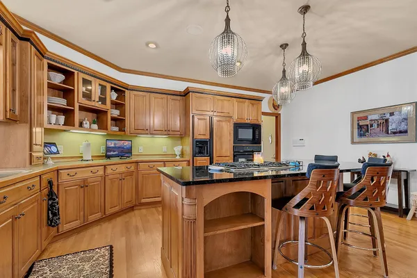 $775,000 | 725 Starlight Drive, Sartell, MN 56377