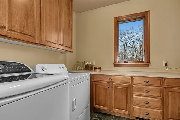 $775,000 | 725 Starlight Drive, Sartell, MN 56377