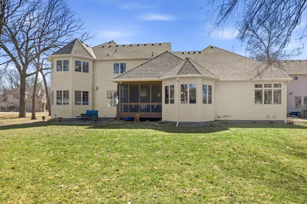 $775,000 | 725 Starlight Drive, Sartell, MN 56377