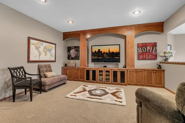 $775,000 | 725 Starlight Drive, Sartell, MN 56377