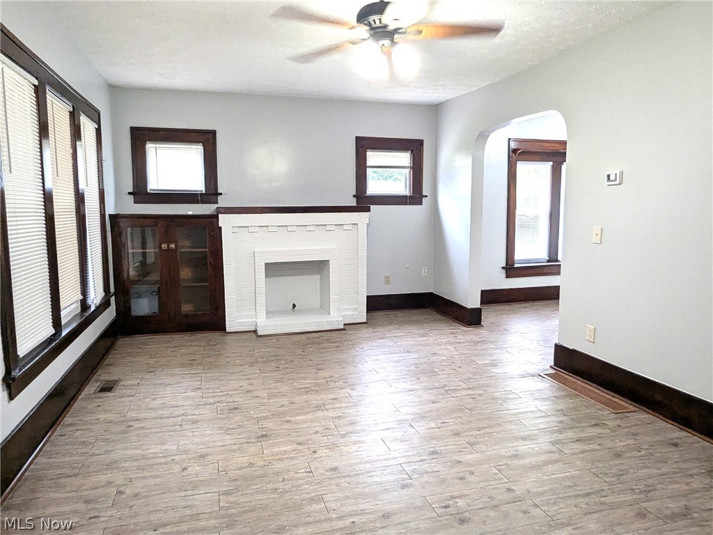 876 Avon Street Akron, OH 44310 - Photo 14 of 33