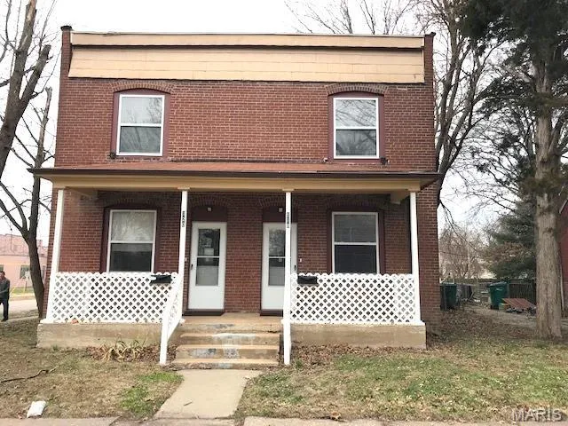 $1,100 | 120 West 7th Street, O'Fallon, IL 62269