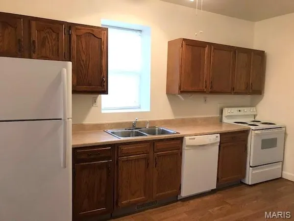$1,100 | 120 West 7th Street, O'Fallon, IL 62269