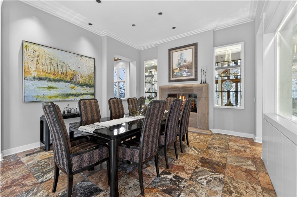 11615 Mohawk Lane Leawood, KS 66211 - Photo 16 of 91