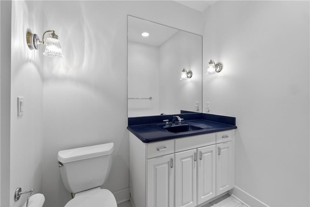 11615 Mohawk Lane Leawood, KS 66211 - Photo 81 of 91