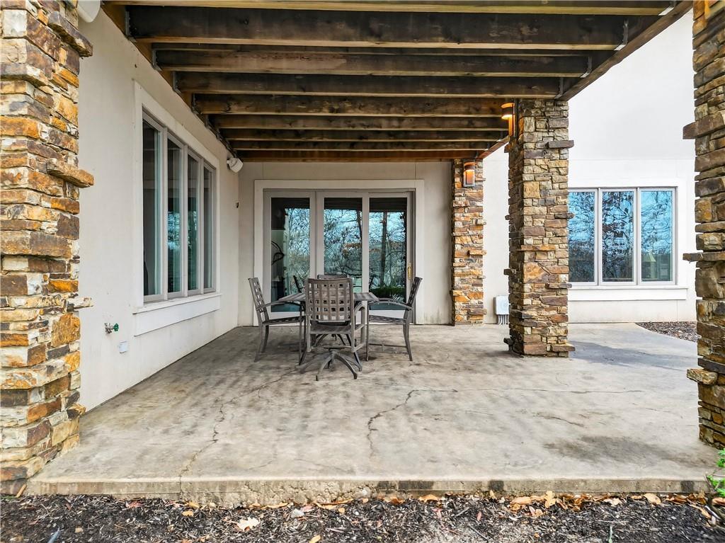 11615 Mohawk Lane Leawood, KS 66211 - Photo 87 of 91