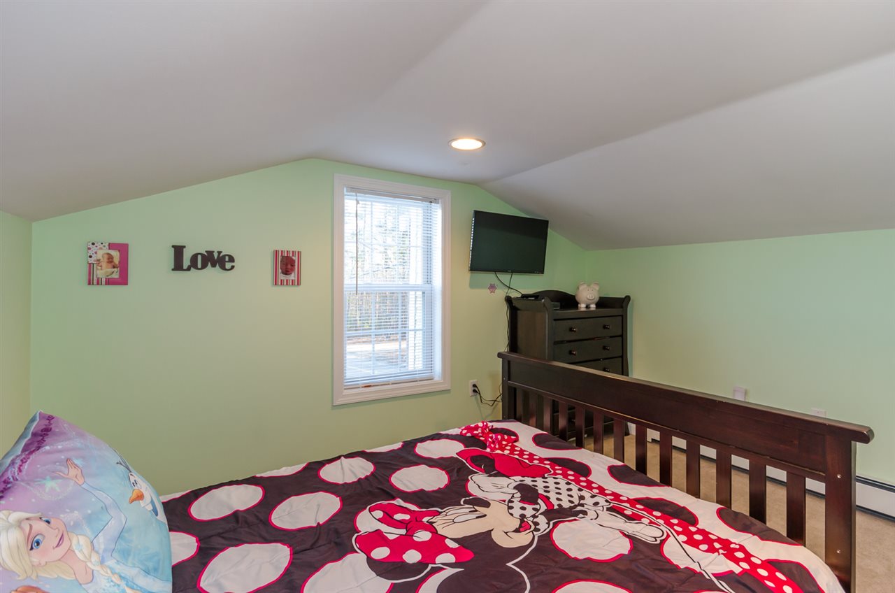 12 Newton Junction Road Kingston, NH 03848 - Photo 24 of 39