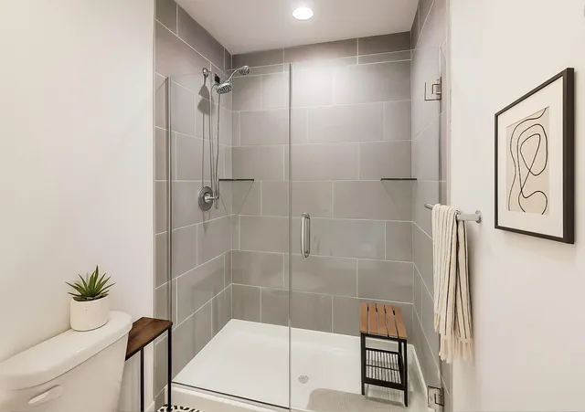 $595,000 | 327 Lasalle Lane, Buffalo Grove, IL 60089