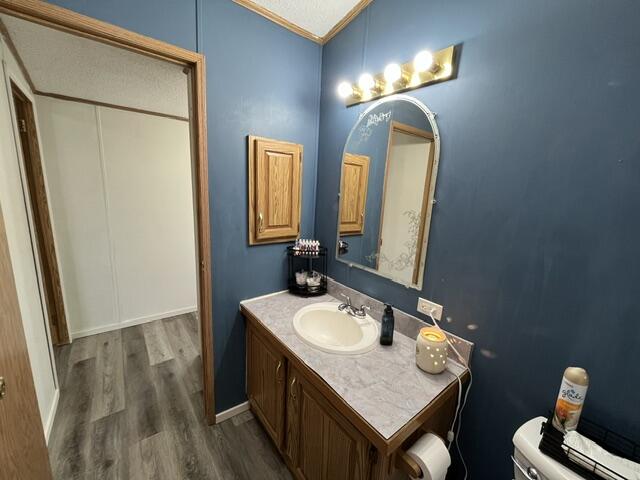 7136 Tannery Road, Unit 19 Two Rivers, WI 54241 - Photo 20 of 21 2nd bath
