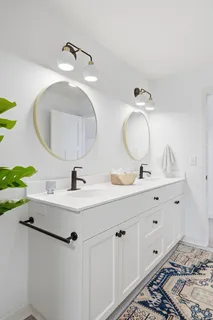 $2,250,000 | 225 Broadway Avenue North, Wayzata, MN 55391