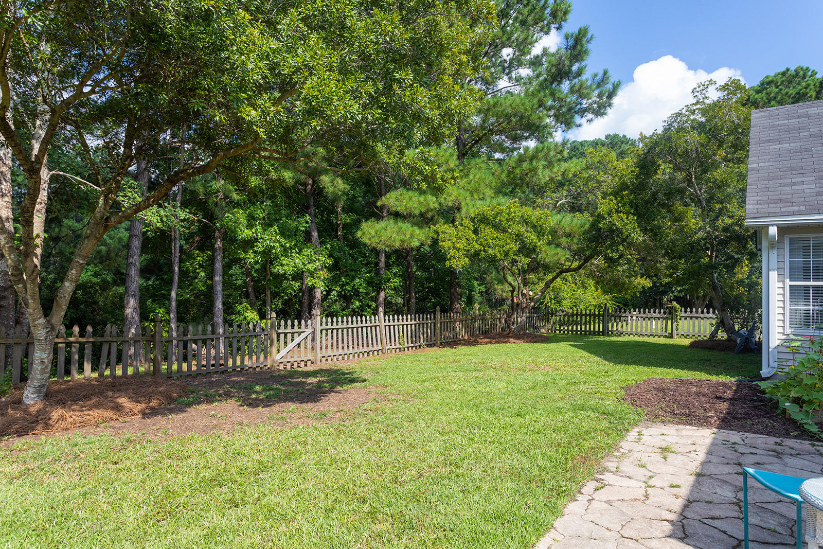 321 Rice Bay Drive Mount Pleasant, SC 29464 - Photo 22 of 37 321RiceBay_SarahAlsati-0187