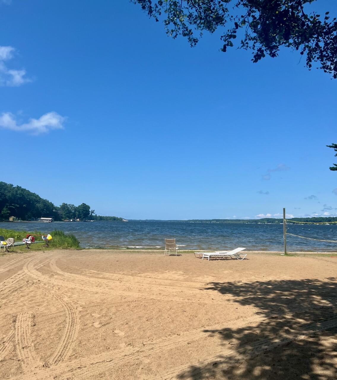 2712 Piney Ridge Road Ludington, MI 49431 - Photo 11 of 26 1629686629322513790