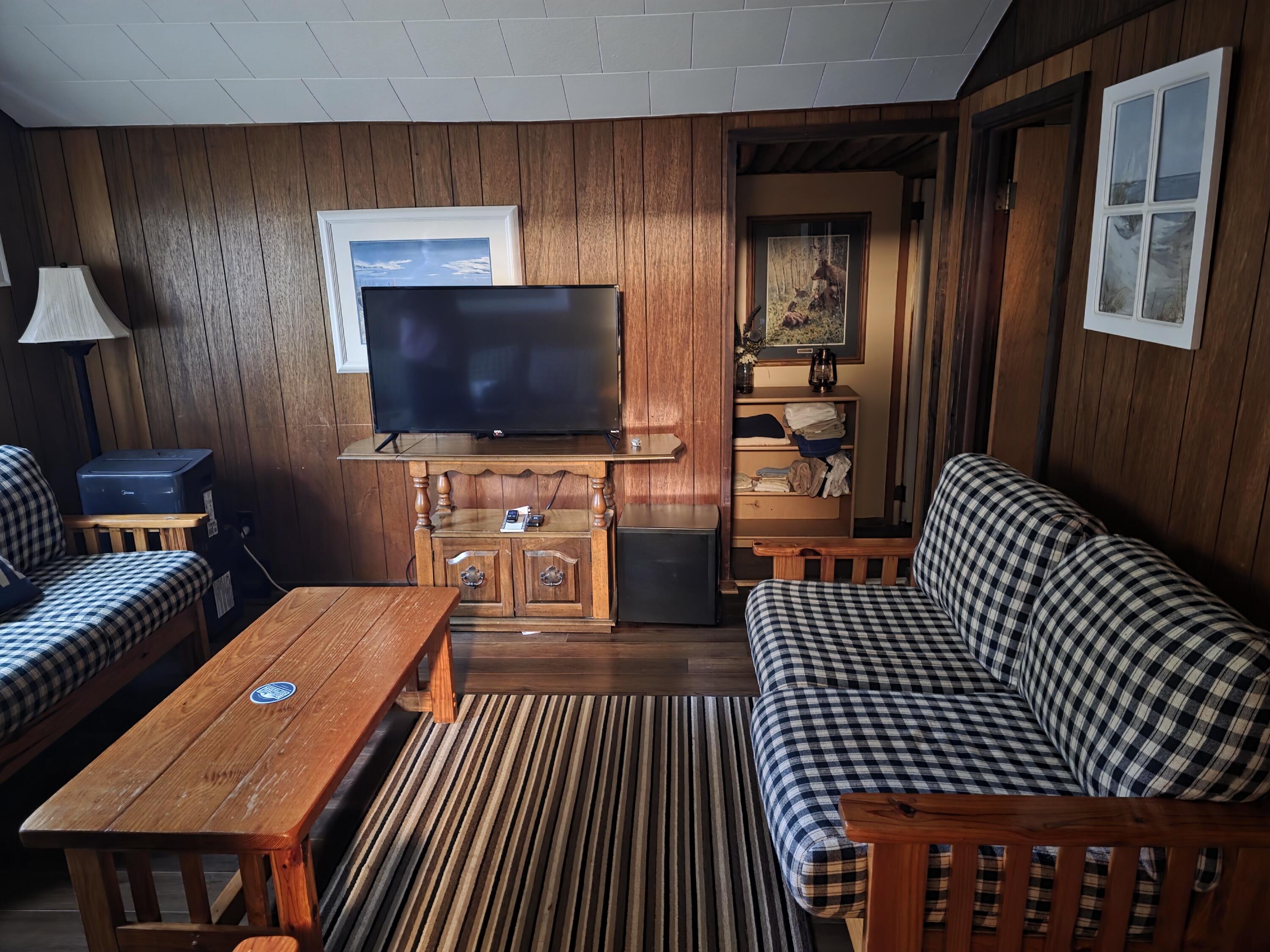 2712 Piney Ridge Road Ludington, MI 49431 - Photo 15 of 26 20250725_150629