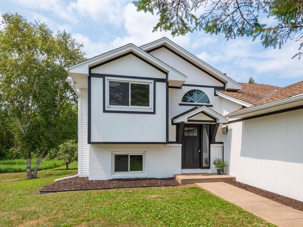 10125 Cain Road Rogers, MN 55374 - Photo 2 of 39 Gallery Image 2