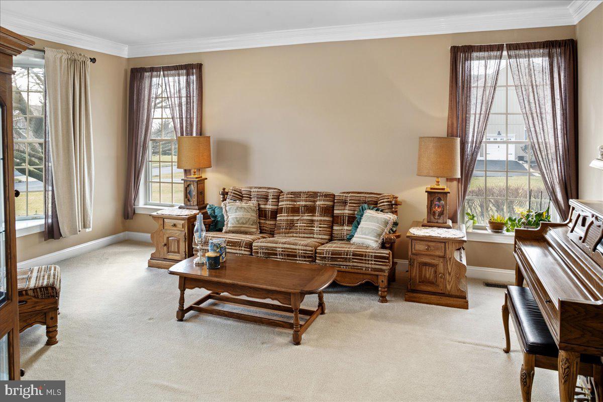 4525 Everview Drive Doylestown, PA 18902 - Photo 7 of 48