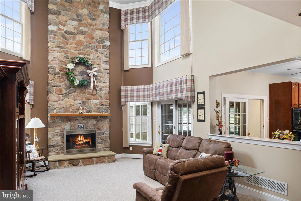 4525 Everview Drive Doylestown, PA 18902 - Photo 10 of 48